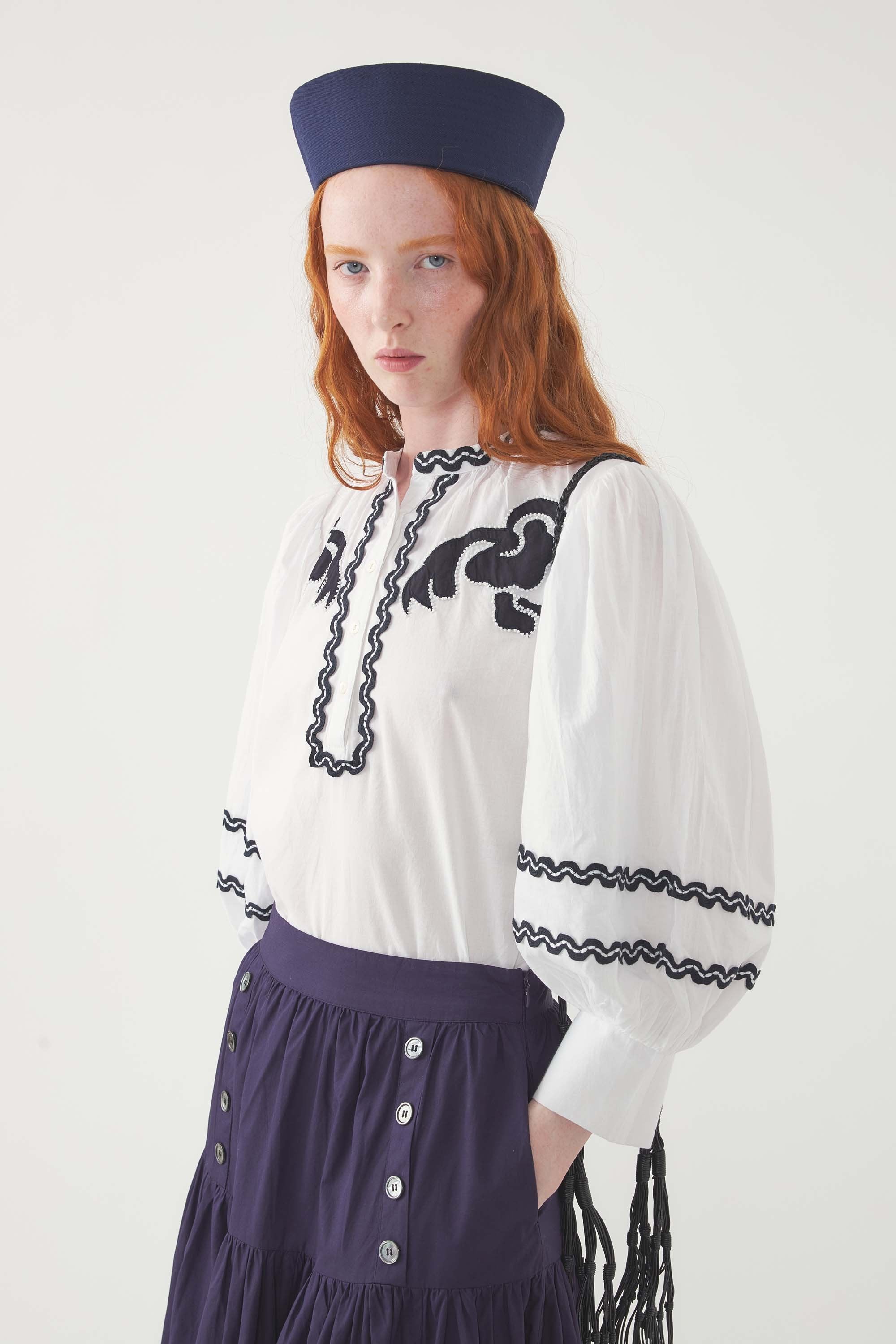 Blusa bordada Dalli