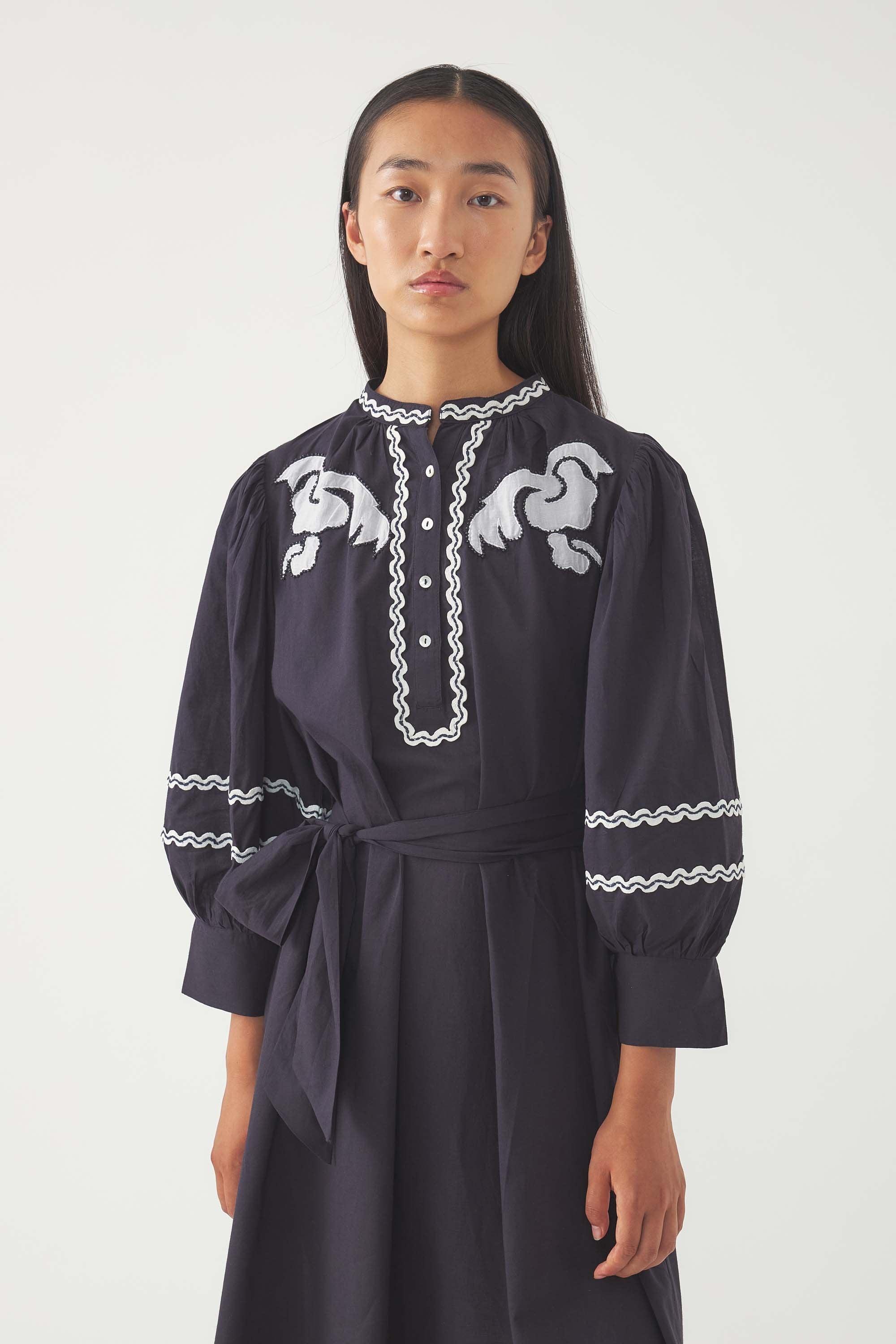 Vestido bordado Dalli