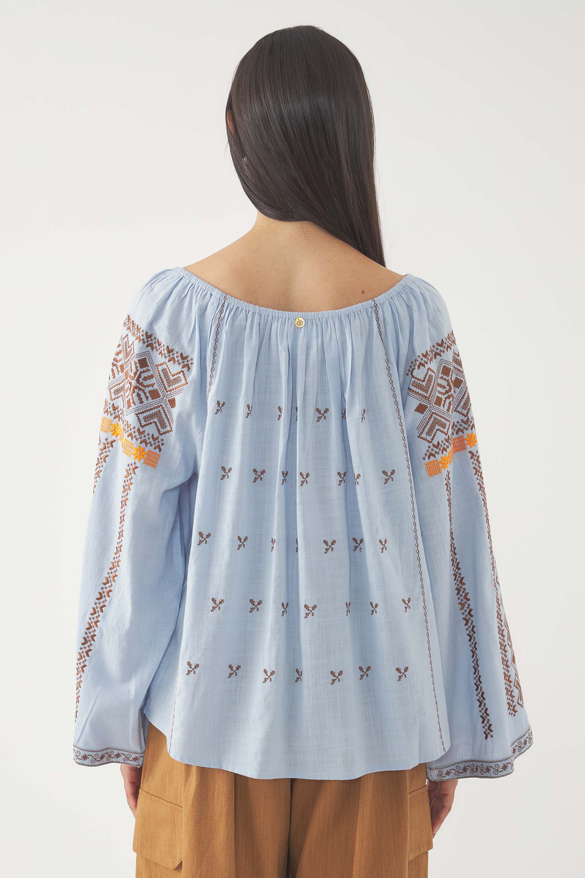 Blusa bordada Edna